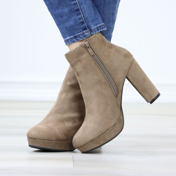 Platform Tan Suede Ankle Booties Block Heeled Boots - Picture 7 of 11